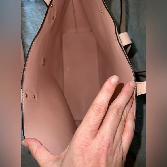 MICHAEL KORS Karson Leather Tote - Picture 16 of 16